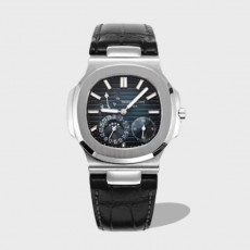 노틸러스 문페이즈 블루 다이얼 블랙 가죽밴드 / PPF 5712 / 41mm / 21600 VPH의 Asian Super Clone PP240 무브먼트(Gen 시계와 동일)