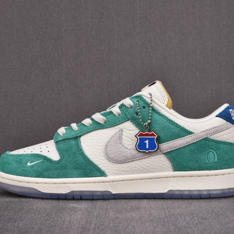 나이키  카시나 덩크 로드사인