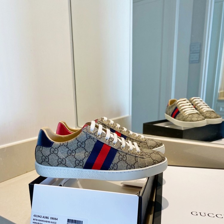 구찌 에이스 남여공용