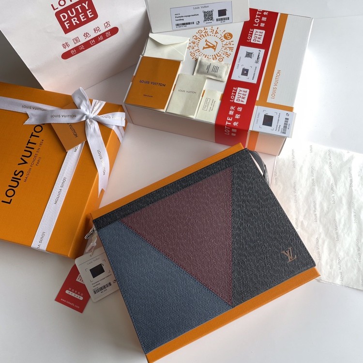 포쉐트 보야주 M30718 (롯데면세점 풀셋트 구성)