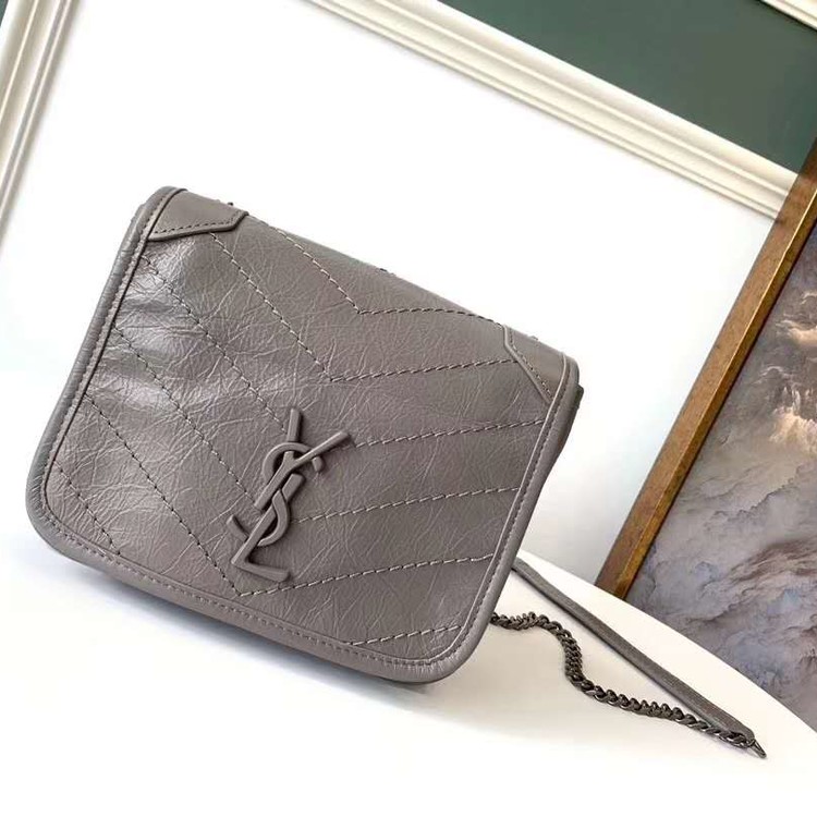 송아지 가죽 니키 체인 월릿 /19X15X6