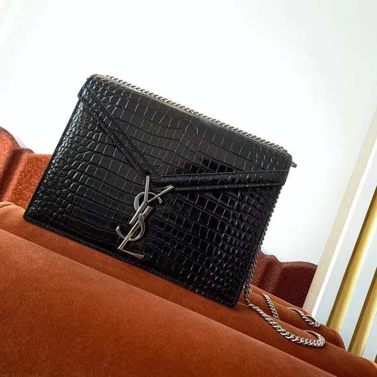 크로커다일 가죽 카산드라 체인 백 /22X16.5X5.5