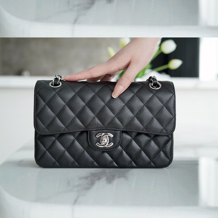 Classic Flap / 23cm