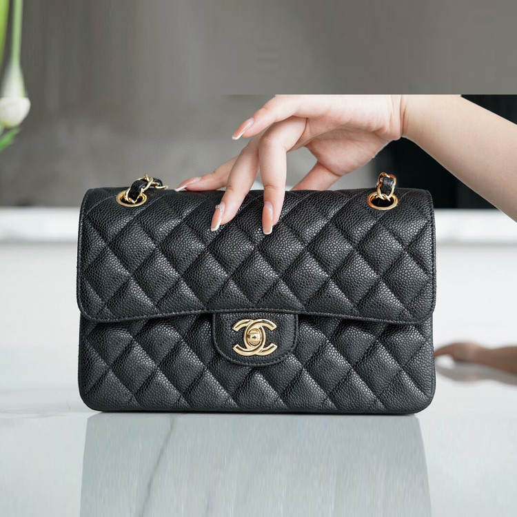 Classic Flap / 14.5x23x6cm