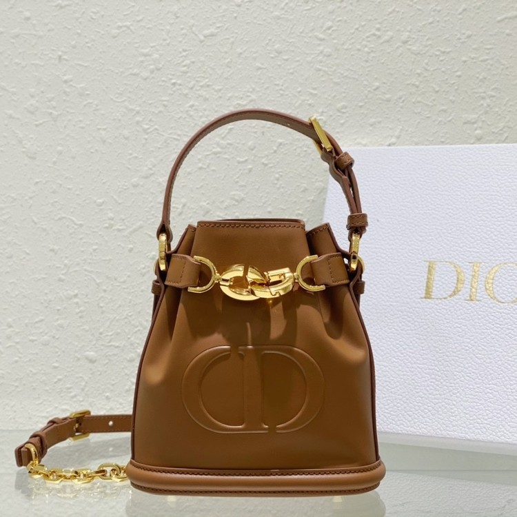 C'est Dior 디올 백 코딩: 2772  크기: 17 x 7 x 18cm  코딩: 2771  크기: 24 x 10 x 24.5cm