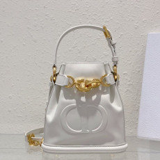 C'est Dior 디올 백 코딩: 2772  크기: 17 x 7 x 18cm  코딩: 2771  크기: 24 x 10 x 24.5cm