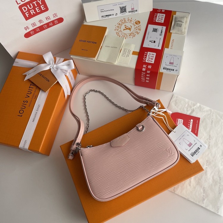 이지 파우치 온 스트랩 M80483 (롯데면세점 풀셋트 구성)