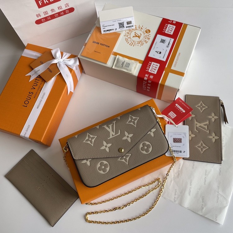 펠리시 포쉐트 M69977 (롯데면세점 풀셋트 구성)