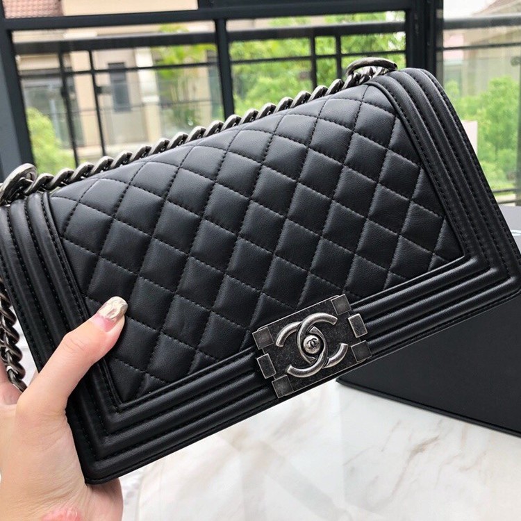 램스킨 미듐 보이백 / 25cm