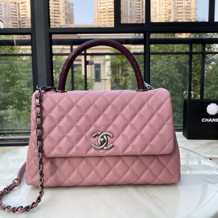 캐비어 코코핸들 미디엄 플랩백 / 29X18X12