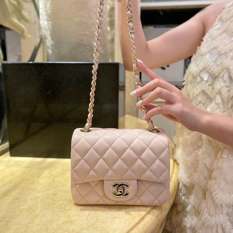 샤넬 램스킨 클래식 미니 플랩백 쁘띠삭 1115 / 17x13x7