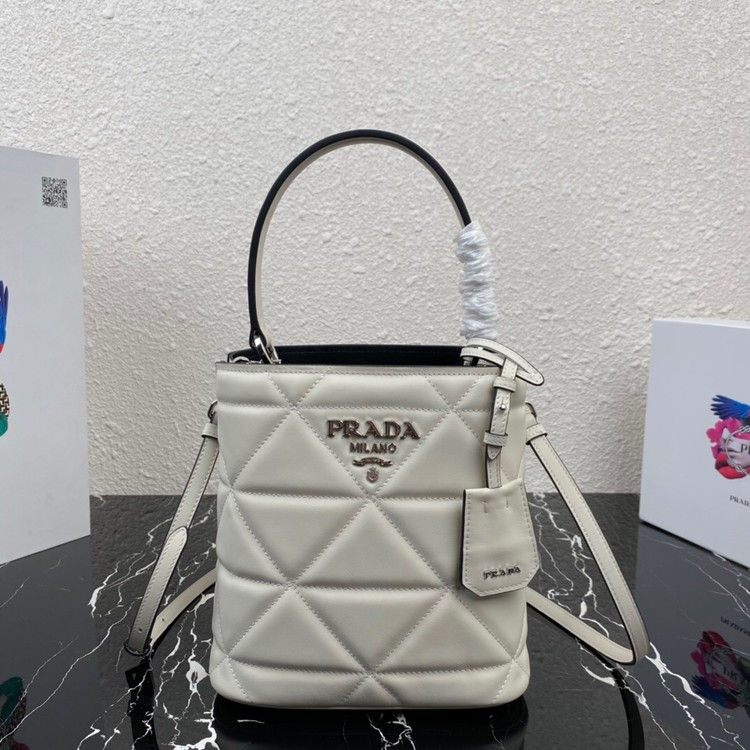 두블레 파니에 스펙트럼 버킷백 1BA319