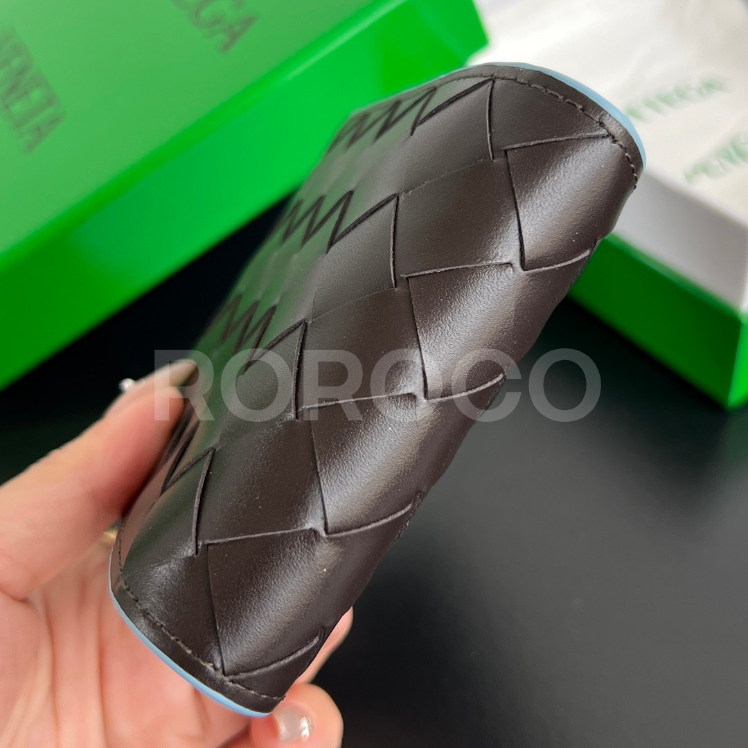 027aff4d9b363.jpg
