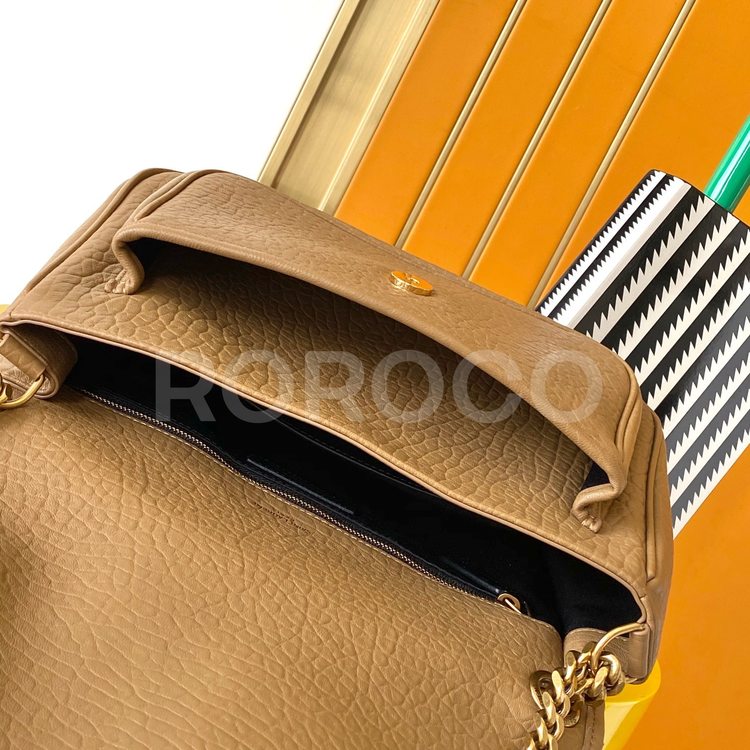 2a70581bd1f93.jpg