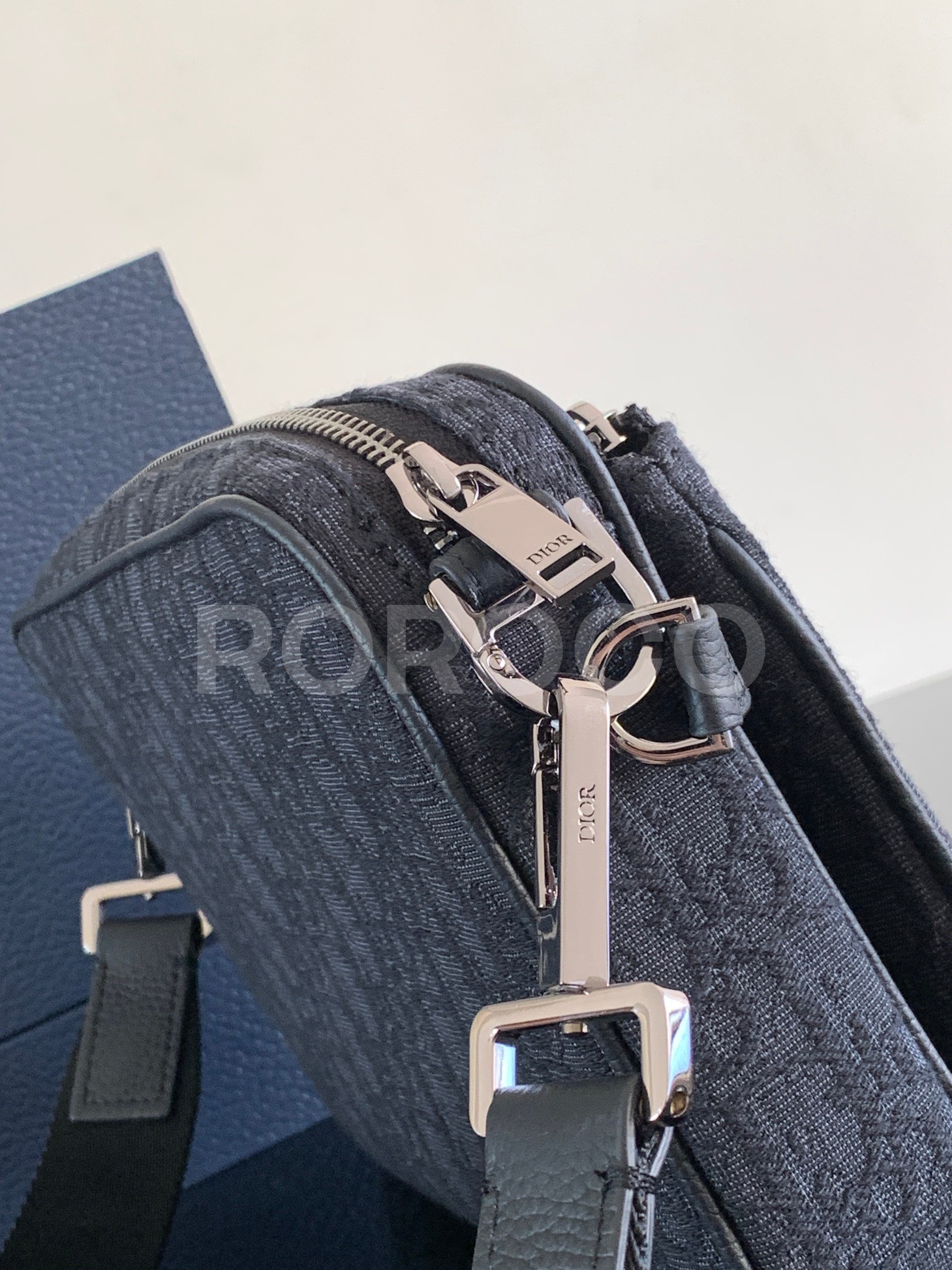 5ac26861da118.jpg