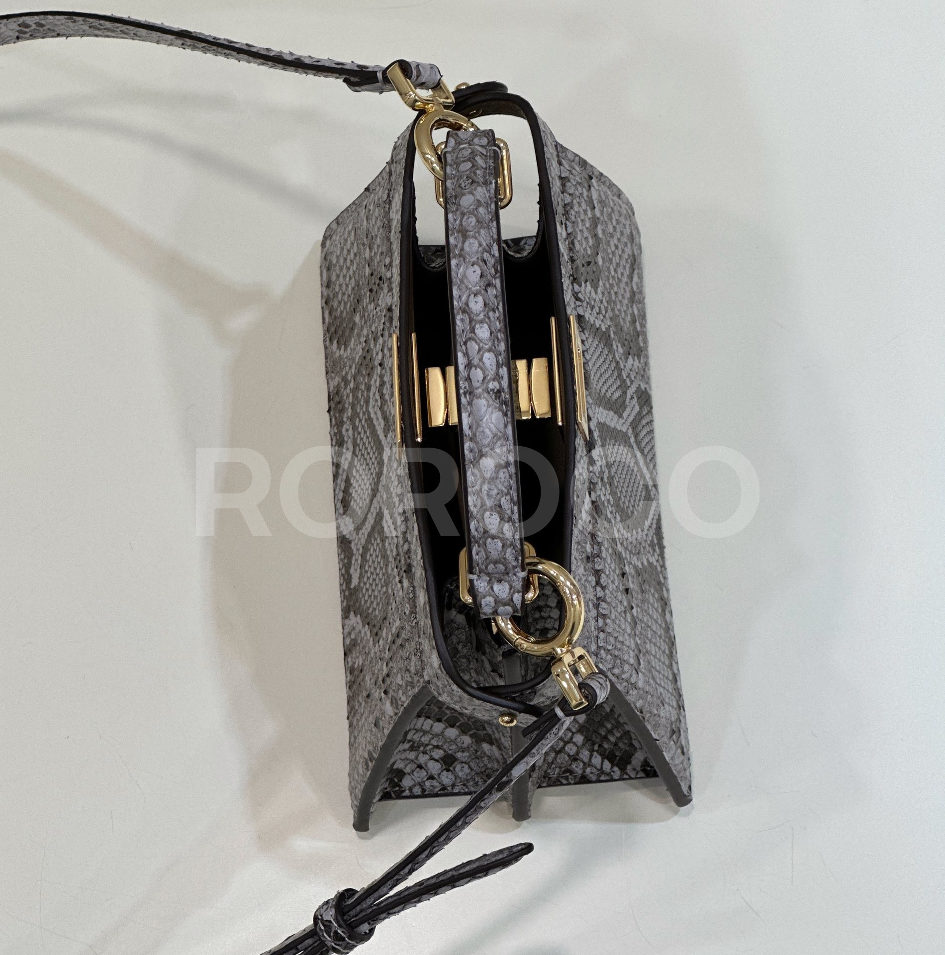 71fa6d28174ca.jpg
