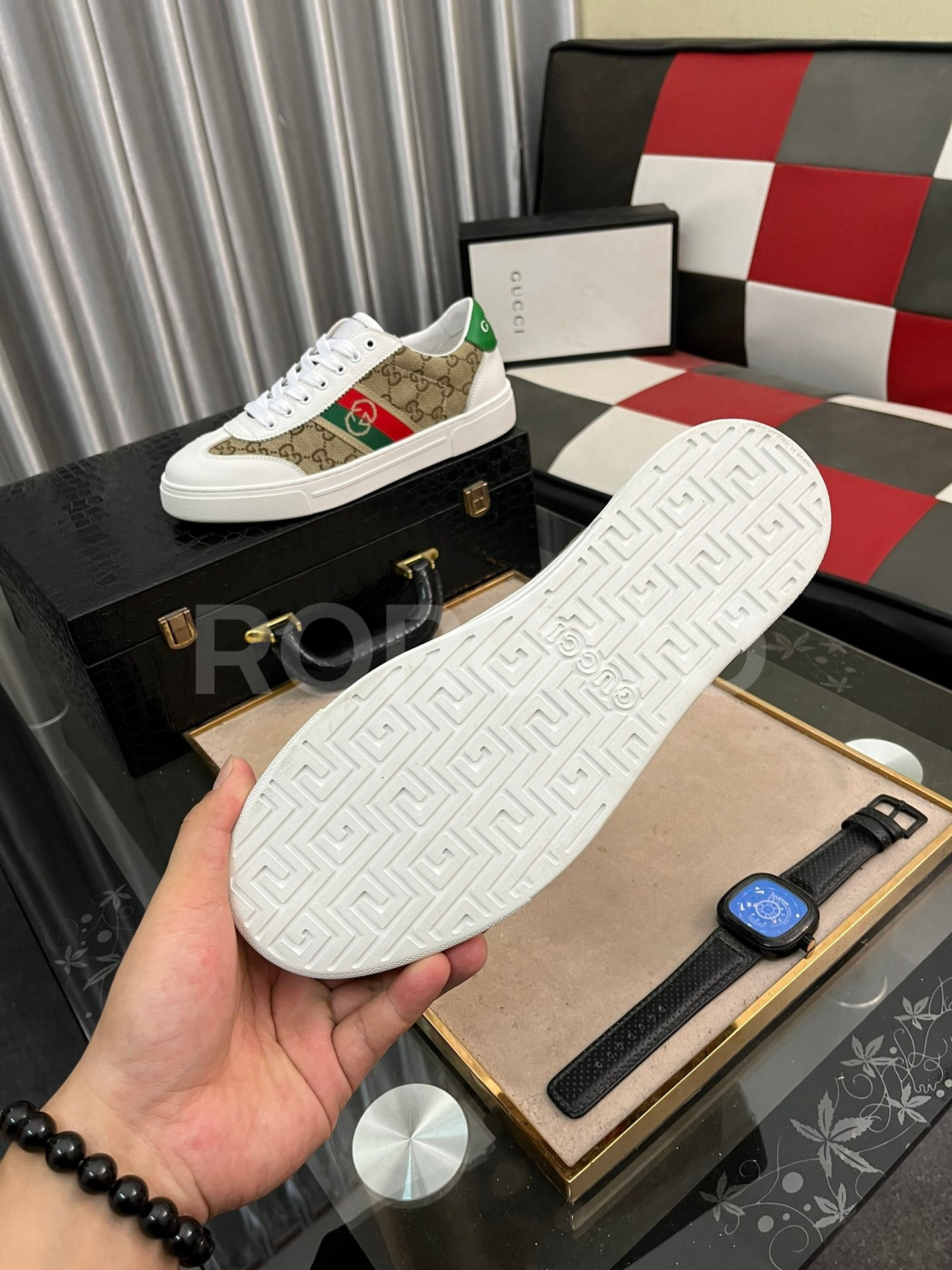 7308488f3ec53.jpg