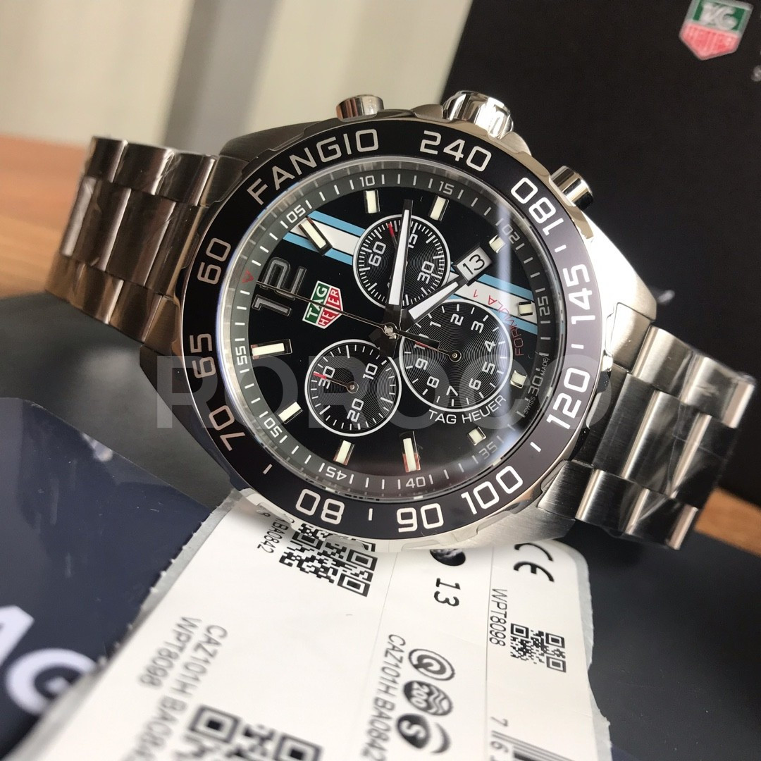 8e180b658413d.jpg