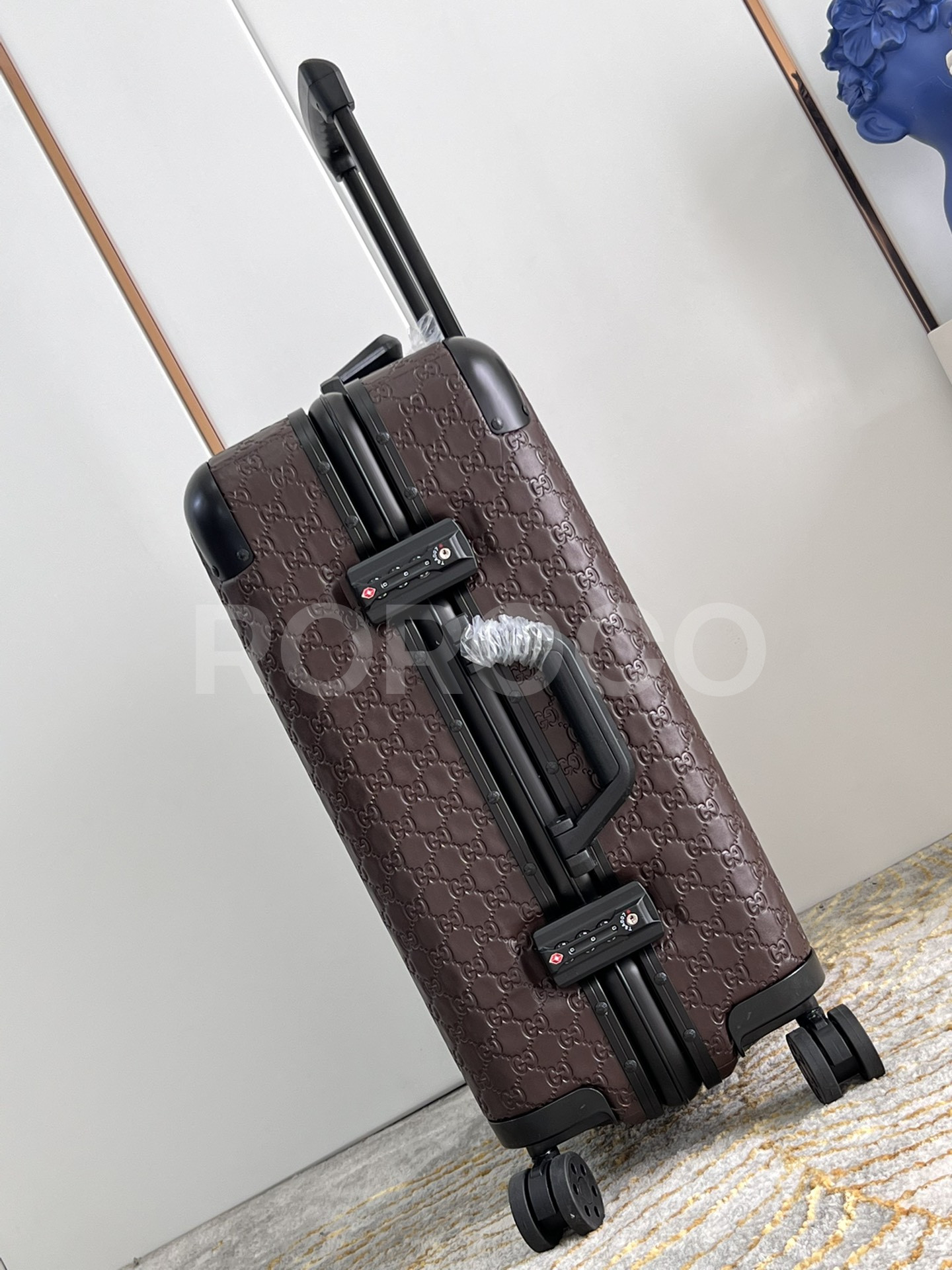a182fc030fe62.jpg