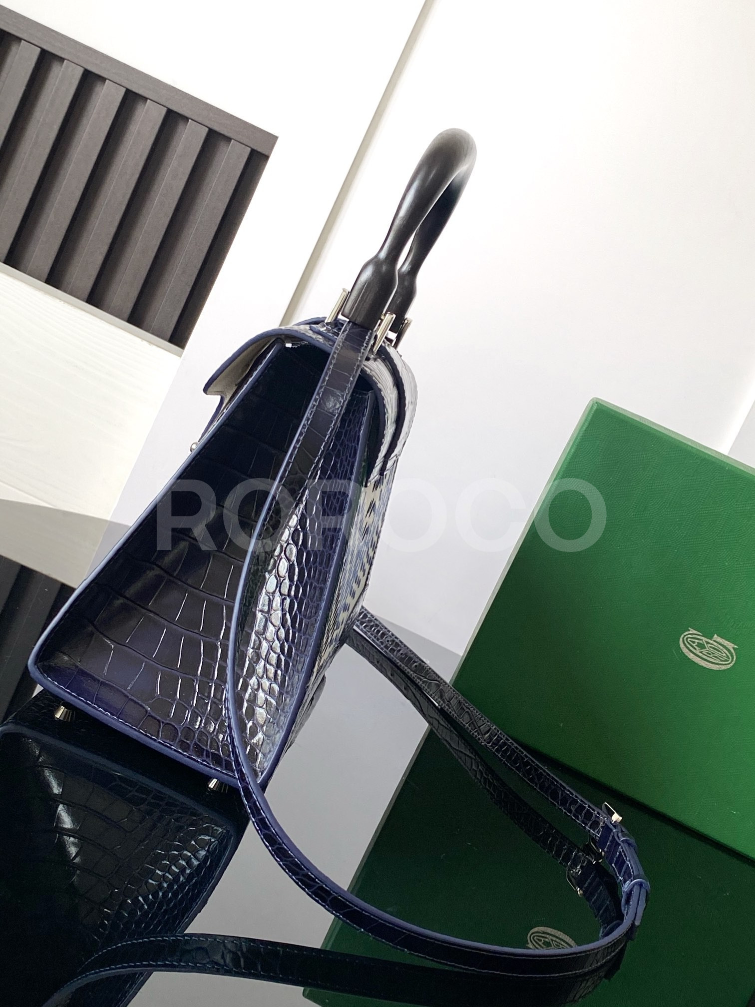 a6fedaf78c056.jpg