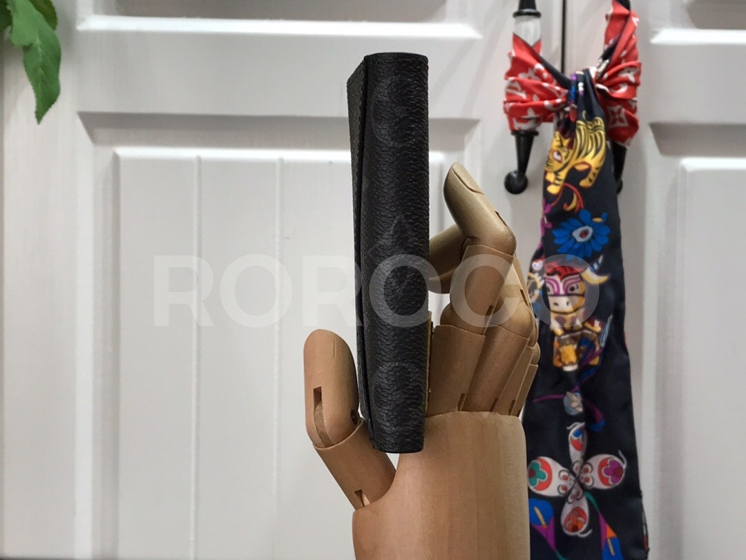 c6349d0a5e2ab.jpg