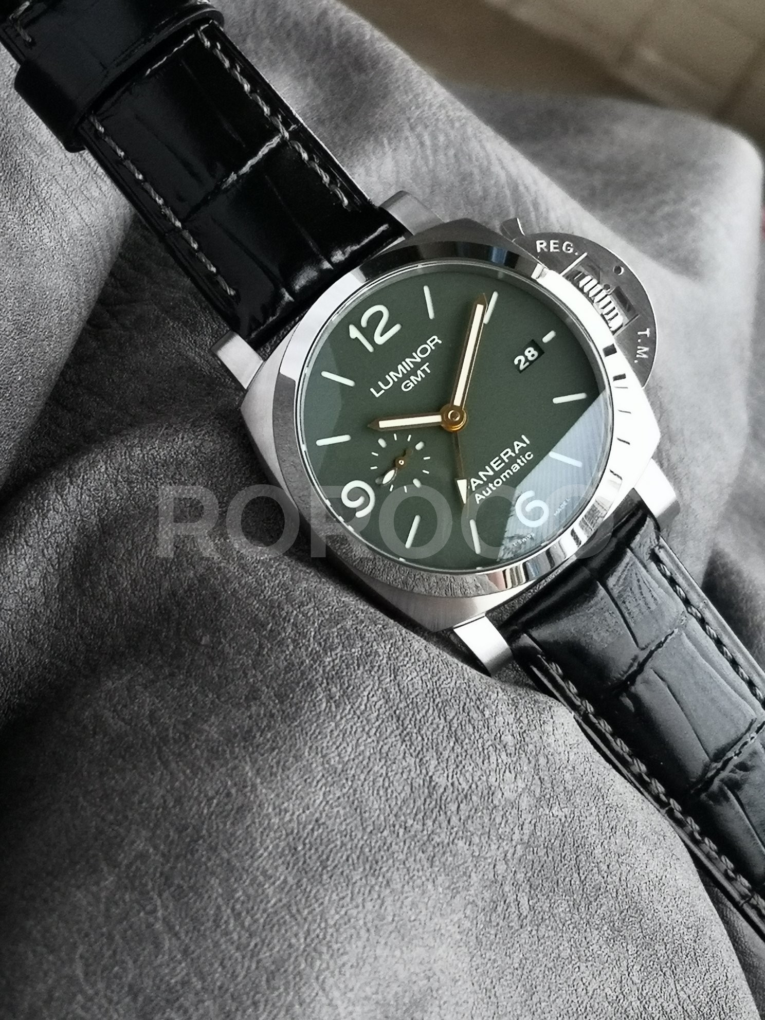 e168e9948d7cc.jpg