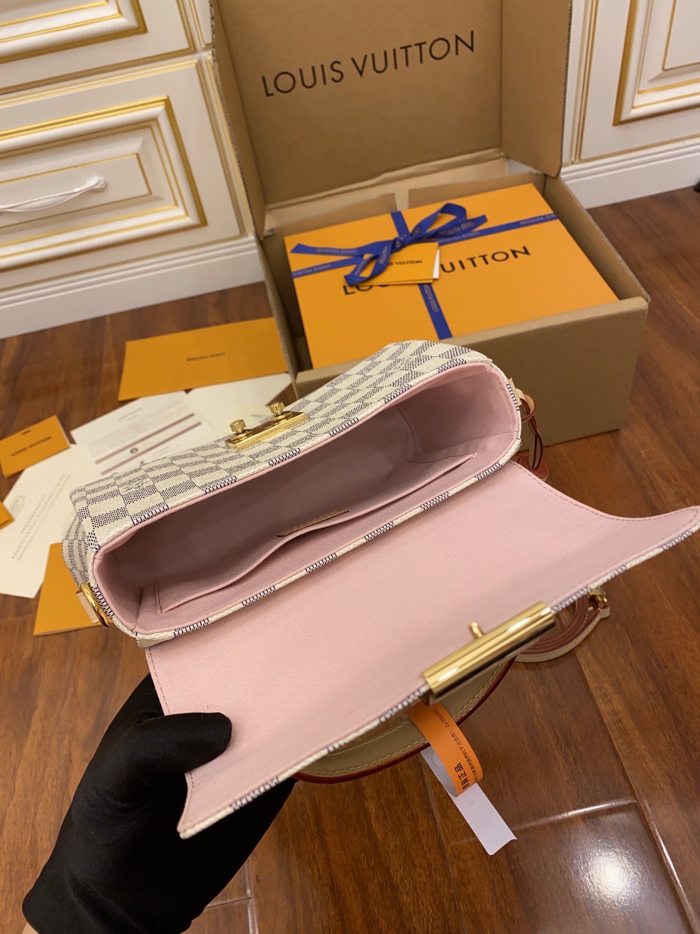 02ebbf20bd533.jpg