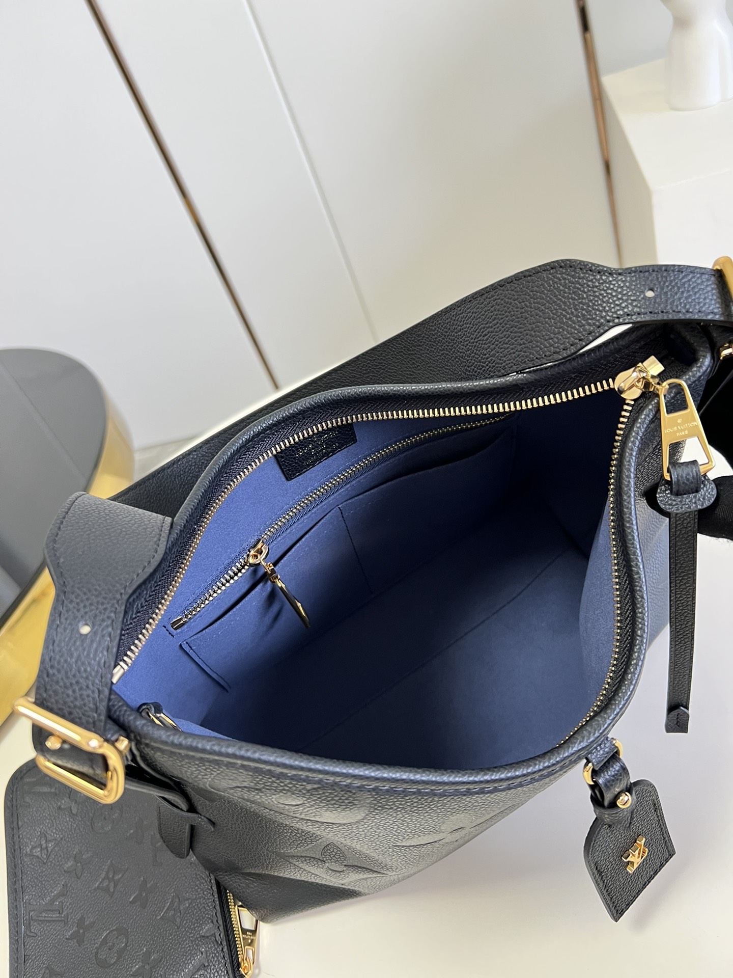 0761577f1efb2.jpg