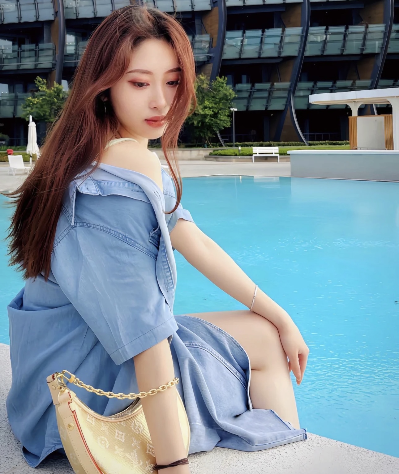 0e10215346c78.jpg