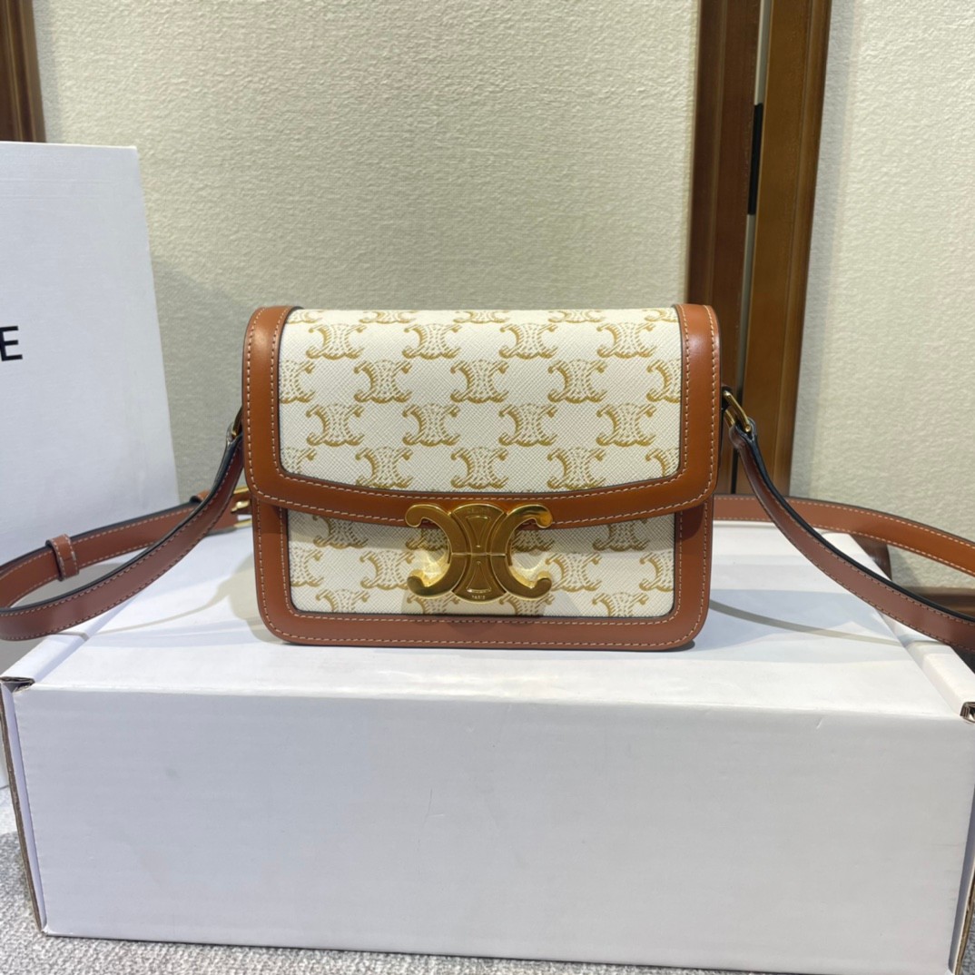 14aab32160d81.jpg