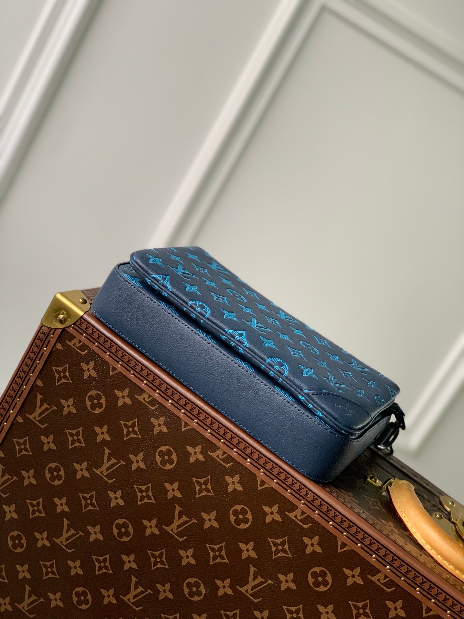 5d8801fda9113.jpg