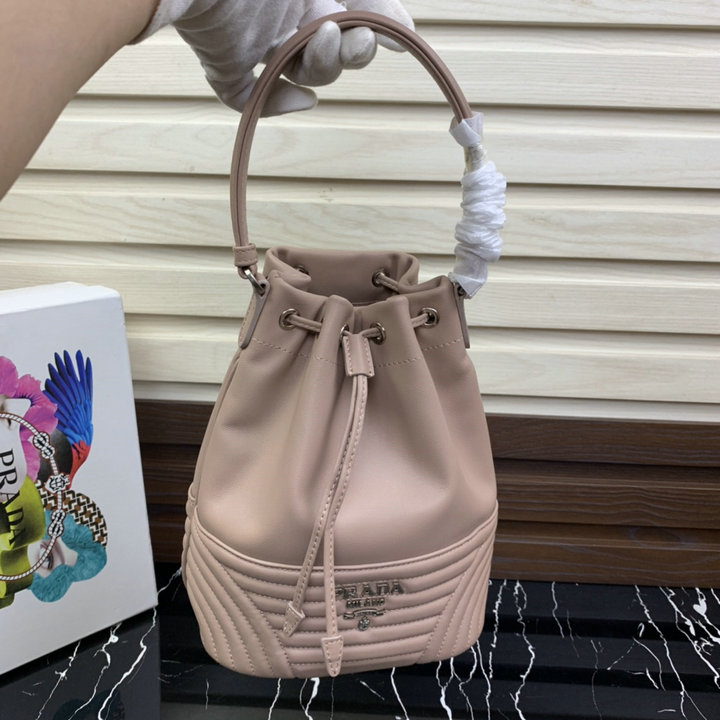 760c57ff8b376.jpg