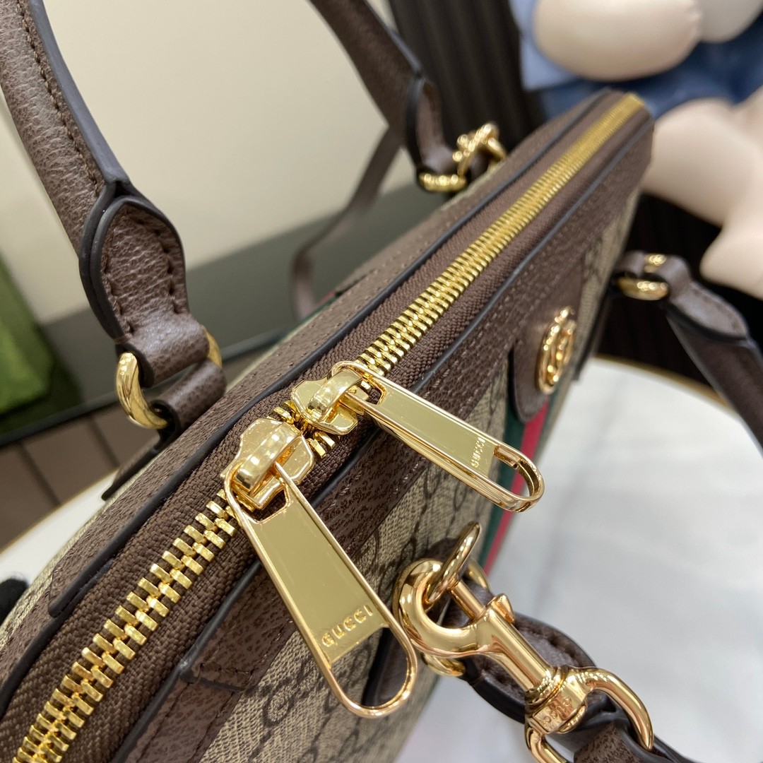 89558b3a7de50.jpg