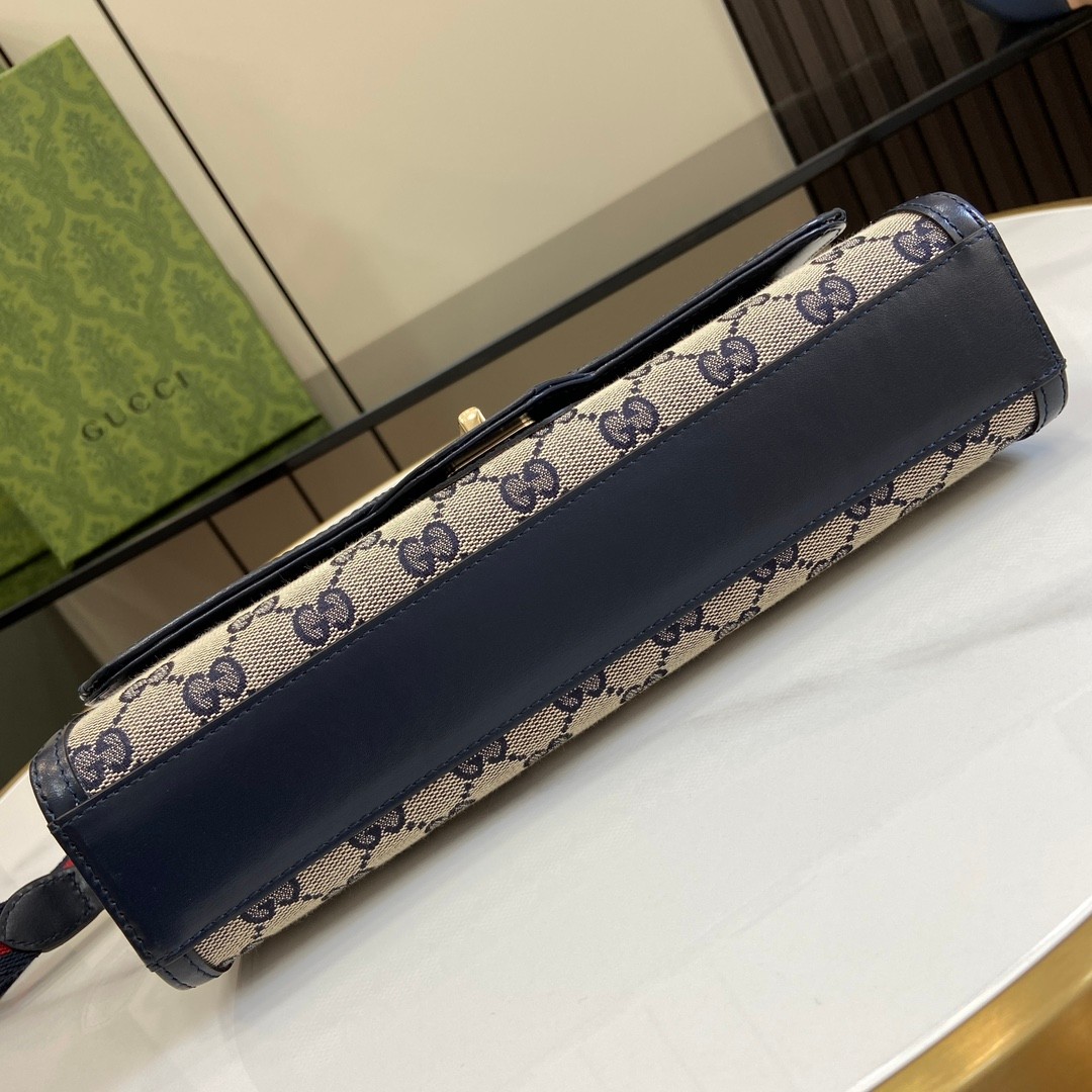 a27832b387b6d.jpg