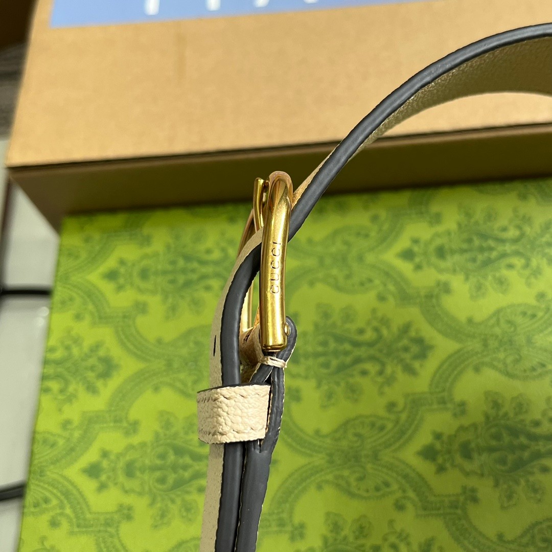 a46840a8821ea.jpg