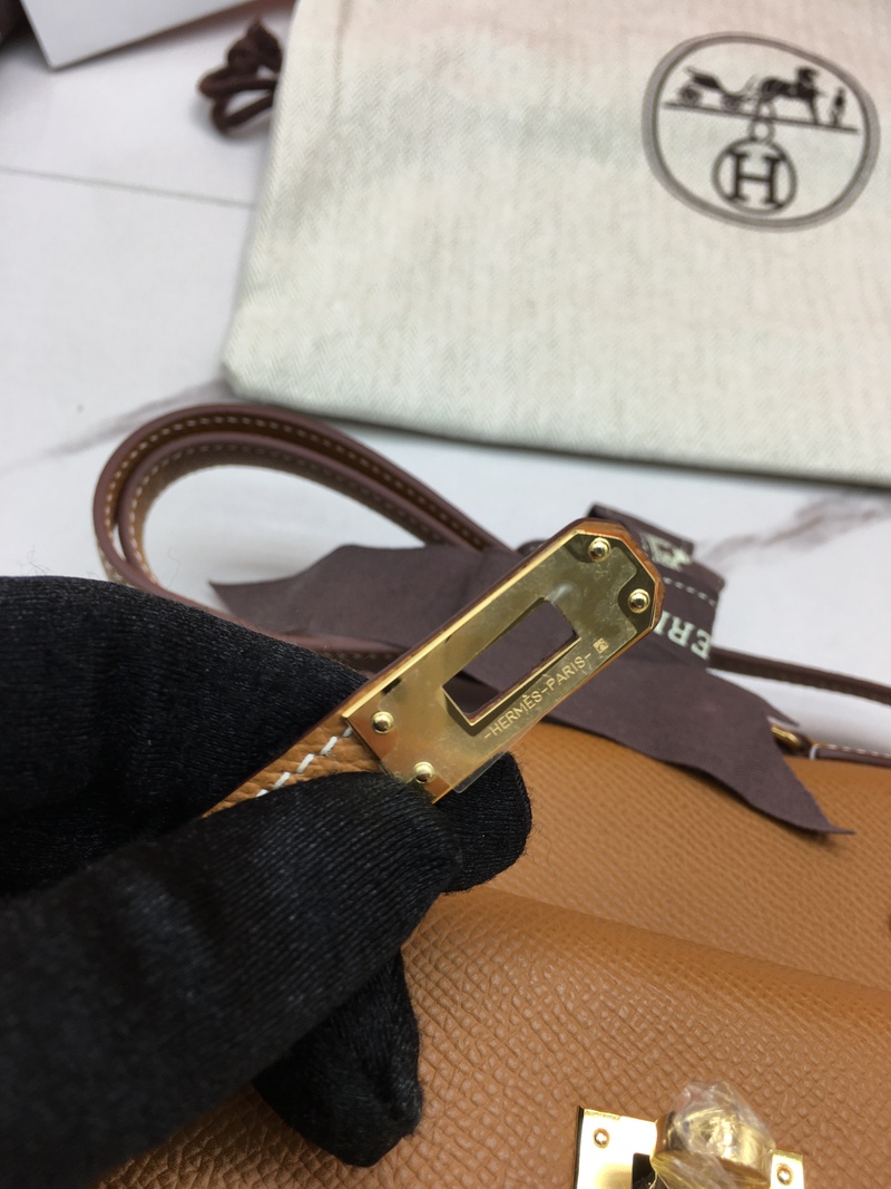 add87a069d3a1.jpg