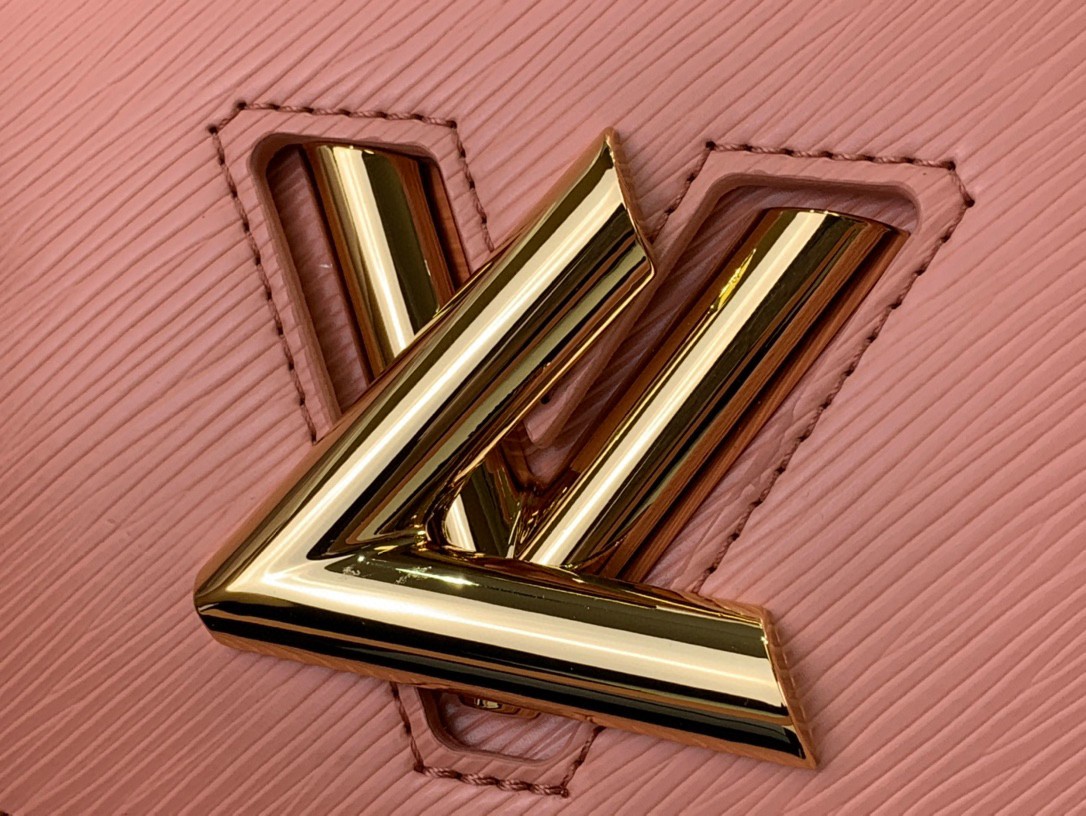 b8cbf1ef30dcb.jpg