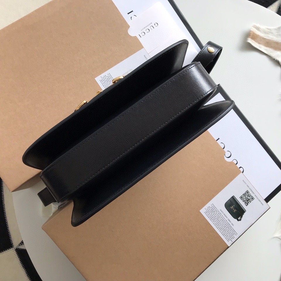ba3412c21e680.jpg