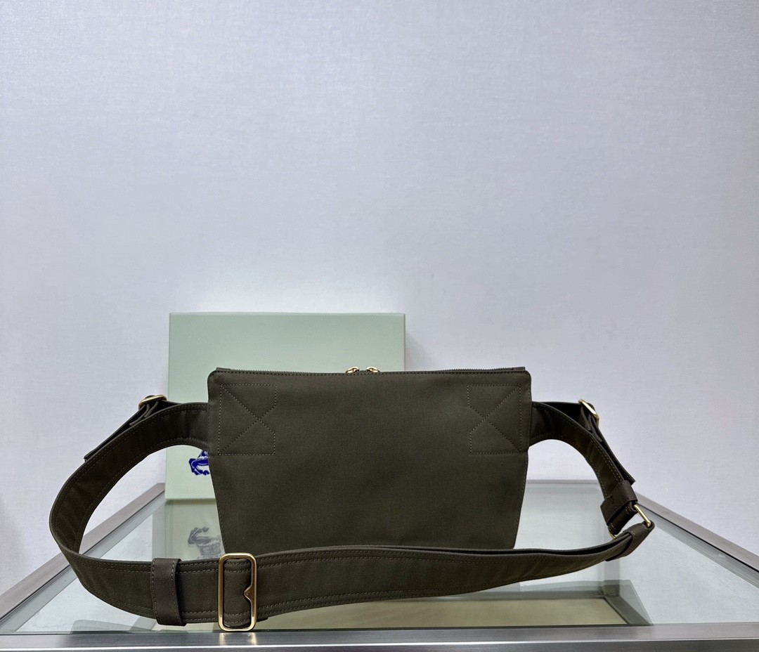 bb21584138106.jpg