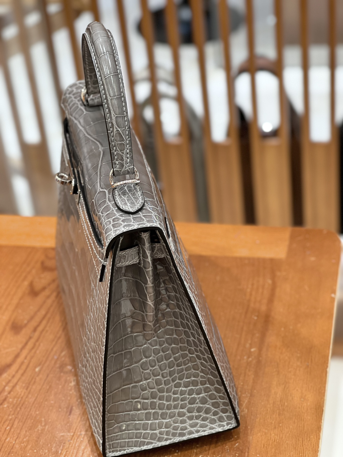 d5831ae7b6e34.jpg