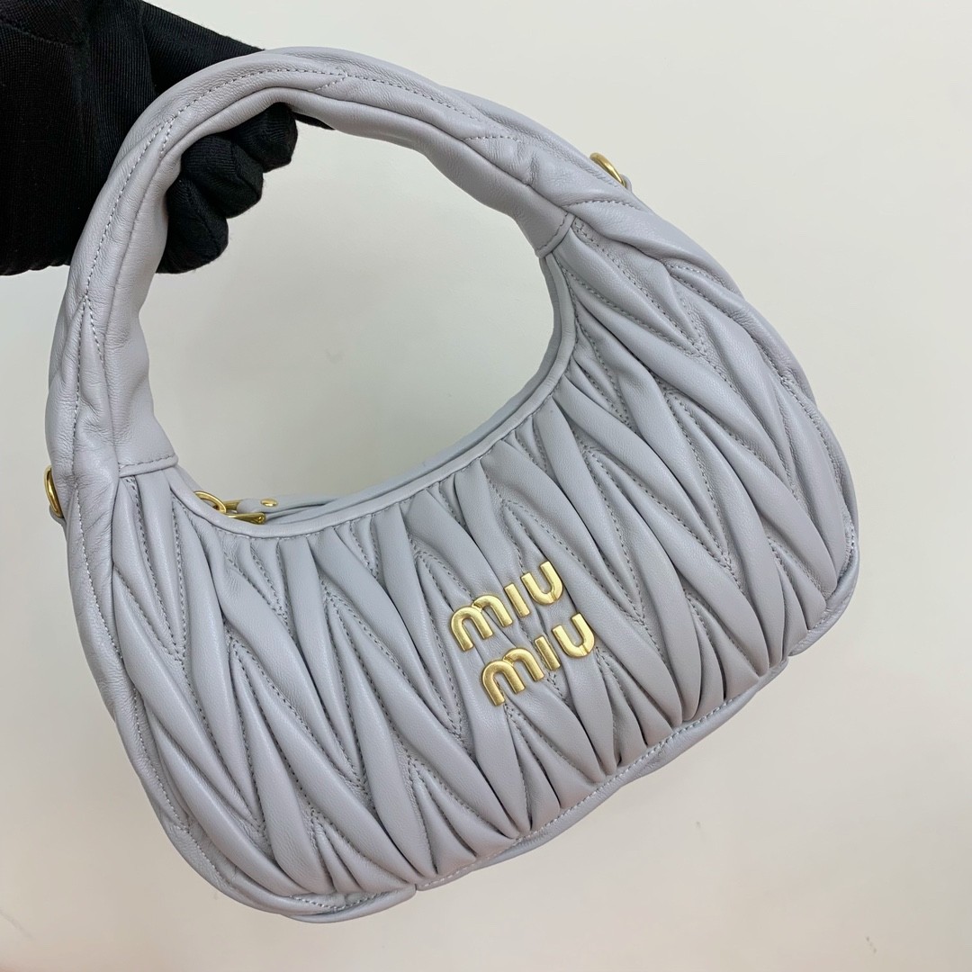 e8770bef9ac91.jpg