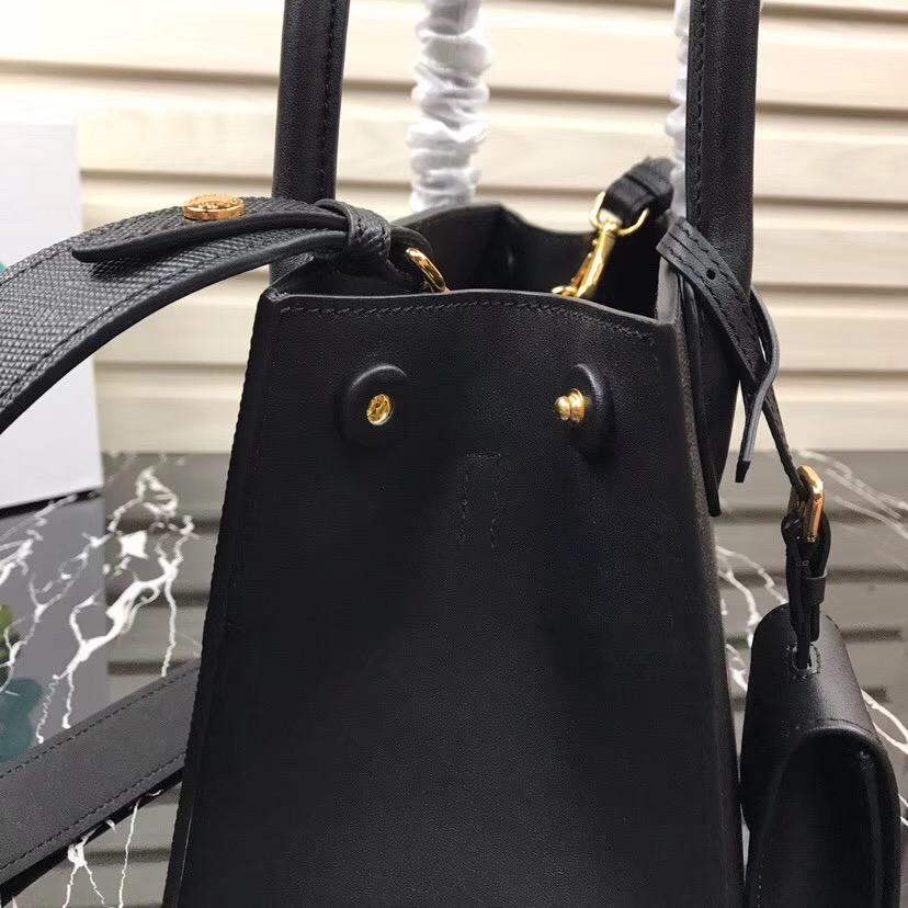 f4d456d7b8279.jpg