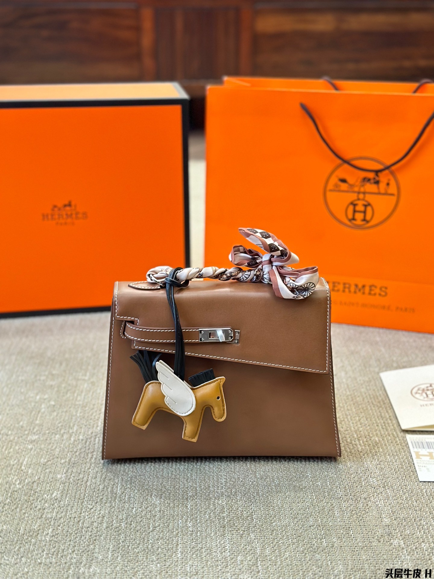 fd82561be25a0.jpg